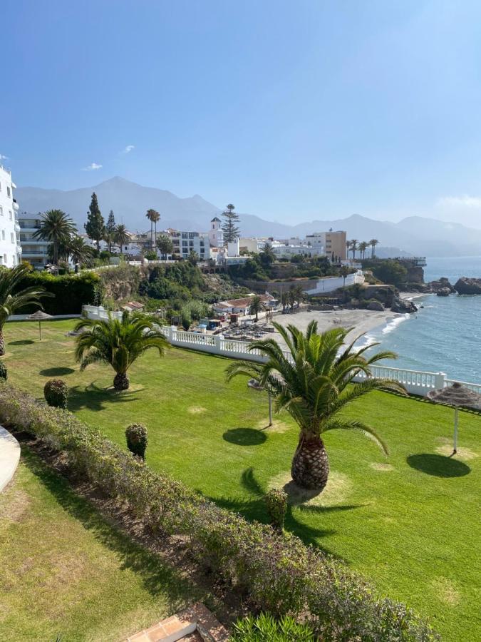 Apartamentos Acapulco At Home Nerja Exterior photo